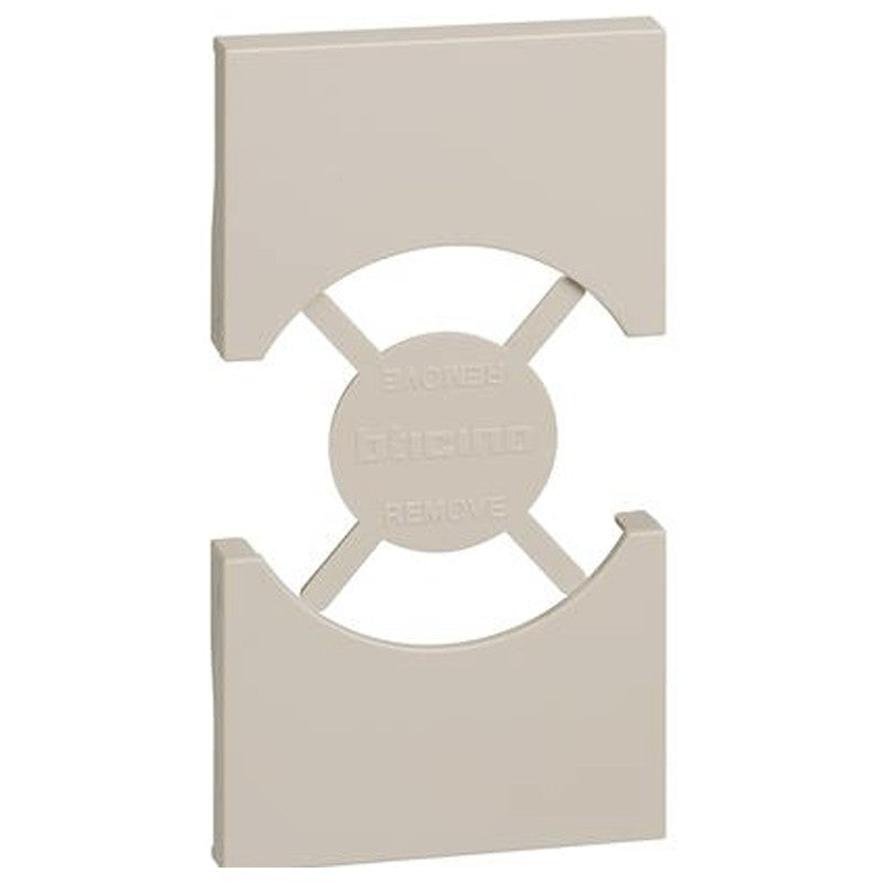 BTICINO LIVING NOW COVER PER PRESA SCHUKO KG03 KW03 KM03 BTICINO LIVING NOW COVER PER PRESA SCHUKO KG03 KW03 KM03